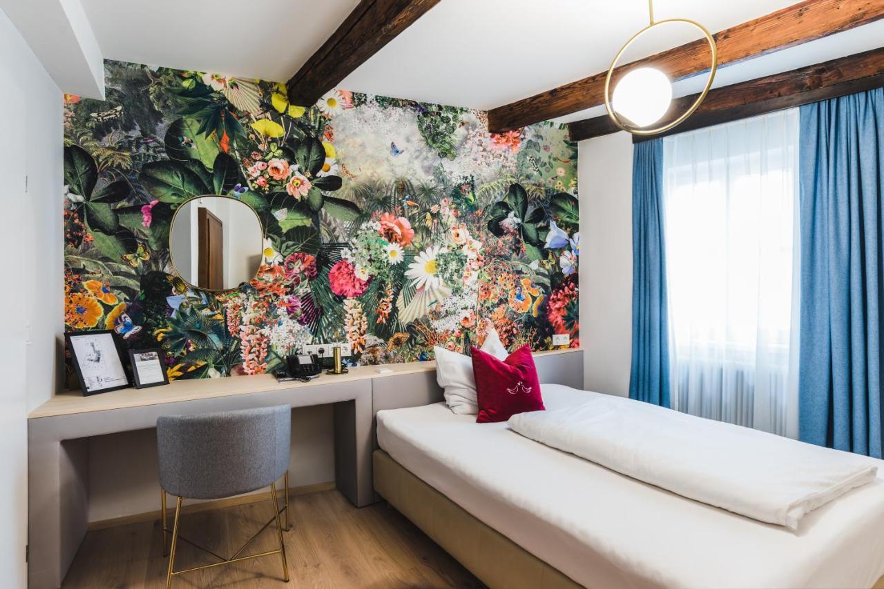 Altstadthotel Weisse Taube Salzburgo