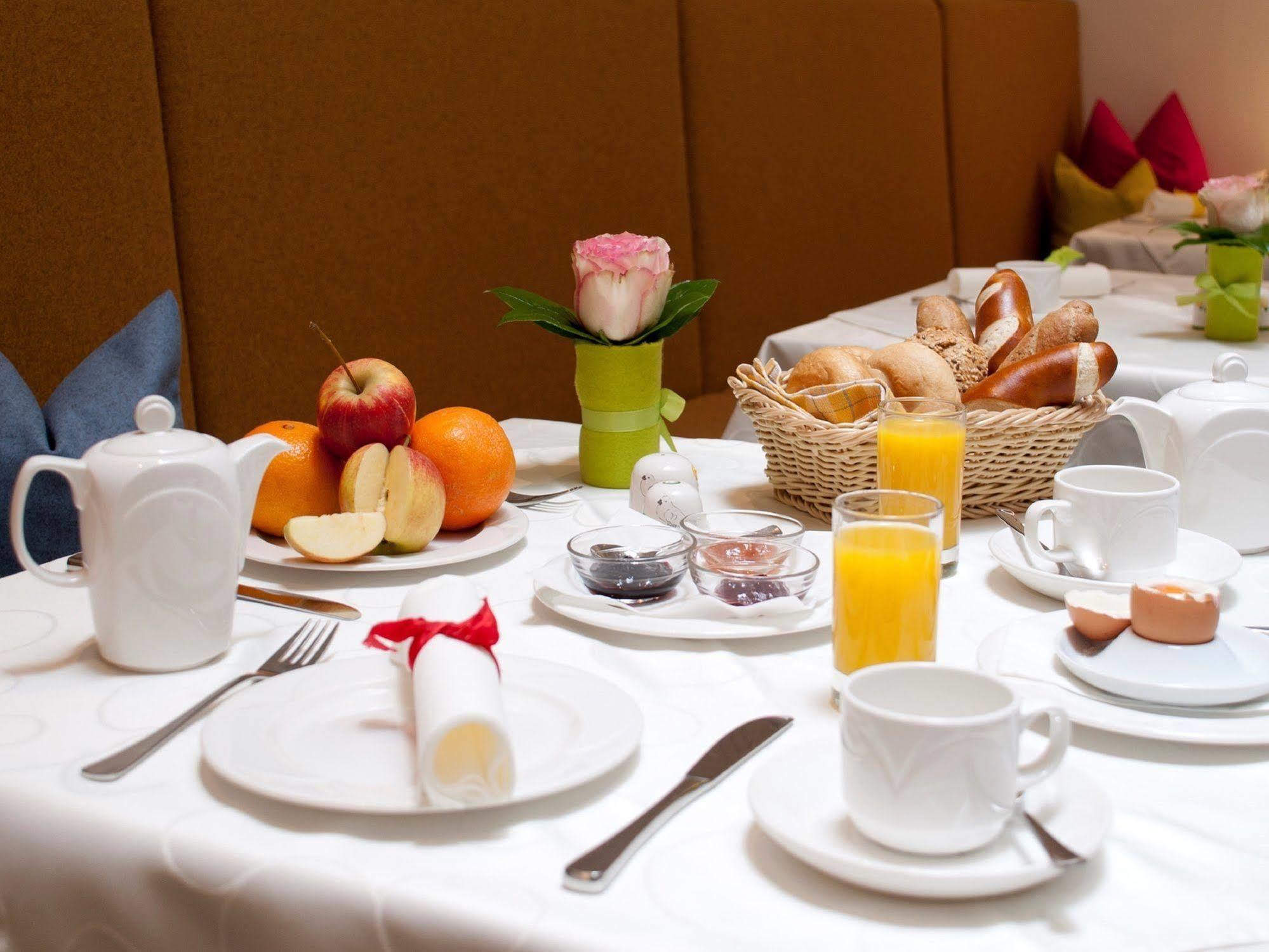Altstadthotel Weisse Taube Salzburgo