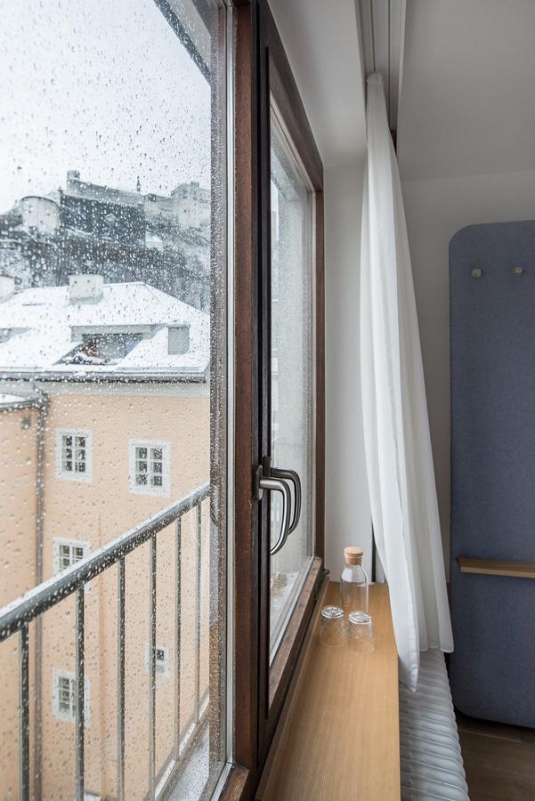 Altstadthotel Weisse Taube 4* Salzburgo
